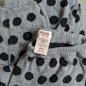 Warm polka dot leggings